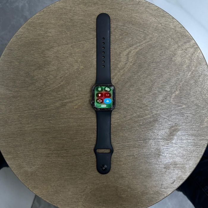 Apple watch 4 series 40мм  / эпл вотч