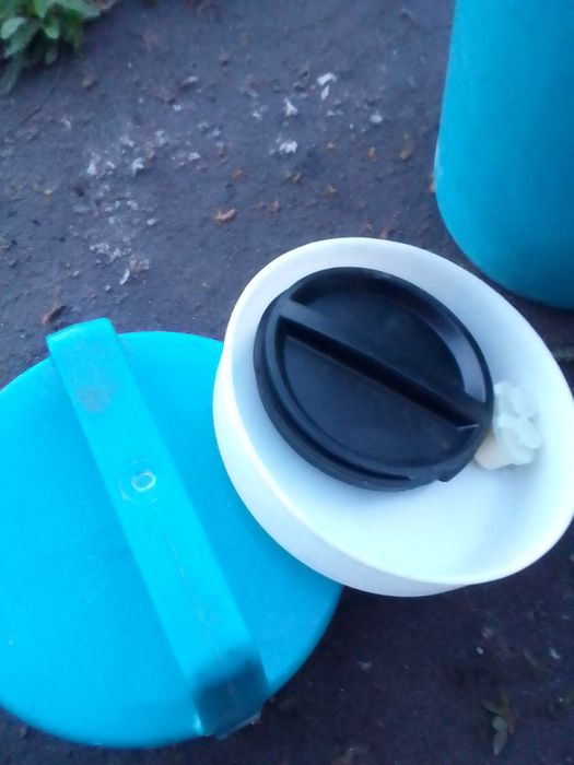 Термоса пищевые и питьевые..и др.