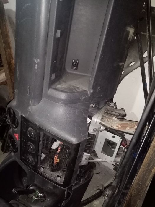 Панель приборов на Фольксваген Кедди