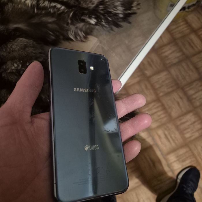 Samsung Galaxy j6+