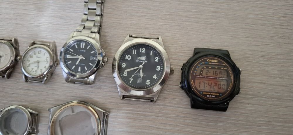 6 ceasuri funcționale