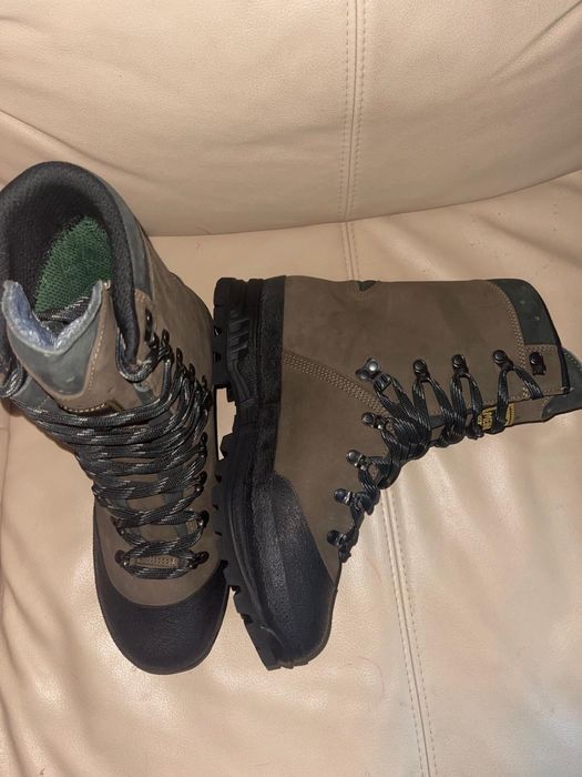 Bocanci Meindl Goretex, nr 42