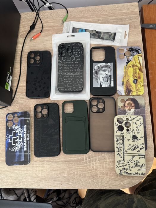 Huse iphone noi majoritatea