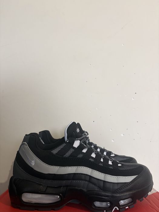 Nike Air Max 95 Essential Black Smoke Grey - 40,41,46