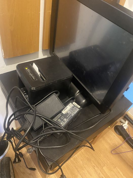 кассовый аппарат  моноблок  принтер