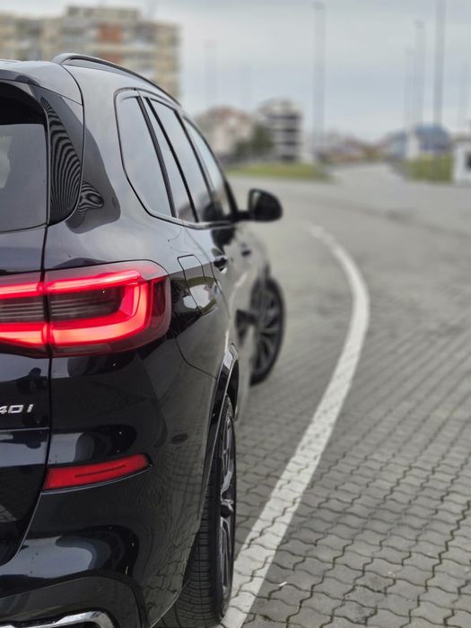 BMW  X5 xDrive 40i M Package Individual, Tva inclus si deductibil.