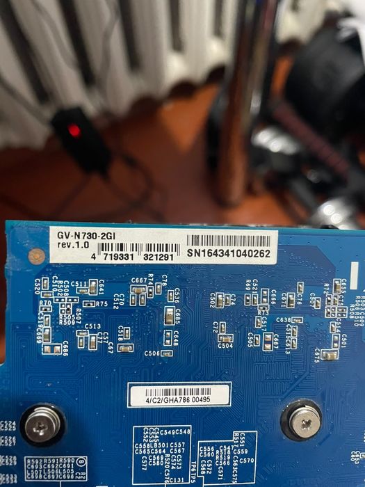 продам видеокарту GeForce GT 730