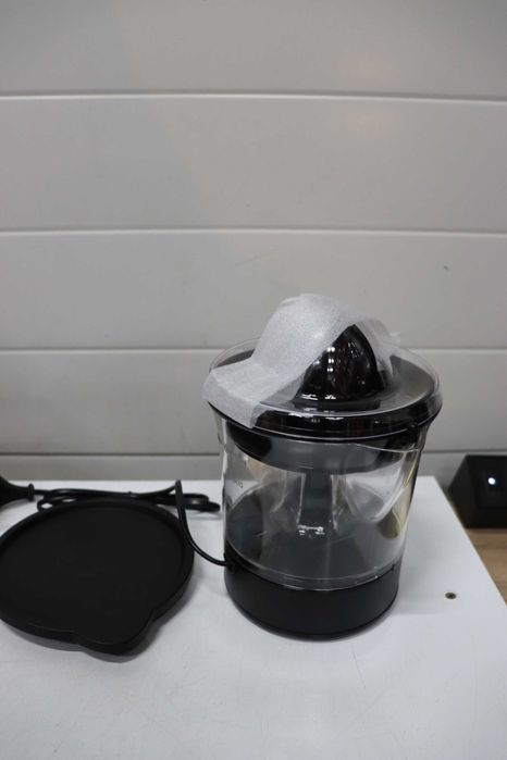 Електрическа сокоизстисквачка за цитруси Bestron, 0,7L