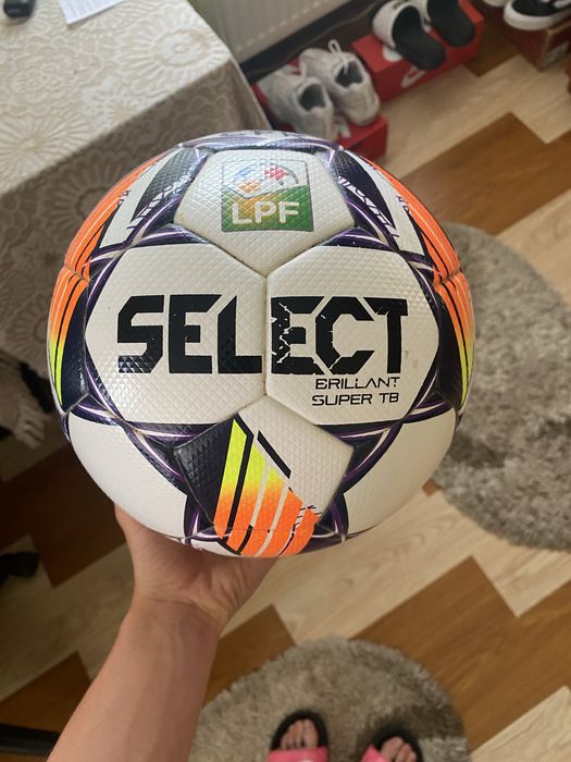 Minge de fotbal / SELECT