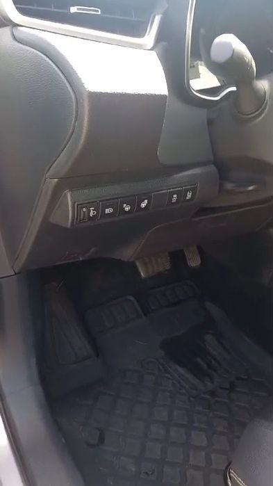 Vând Toyota Corolla Executive