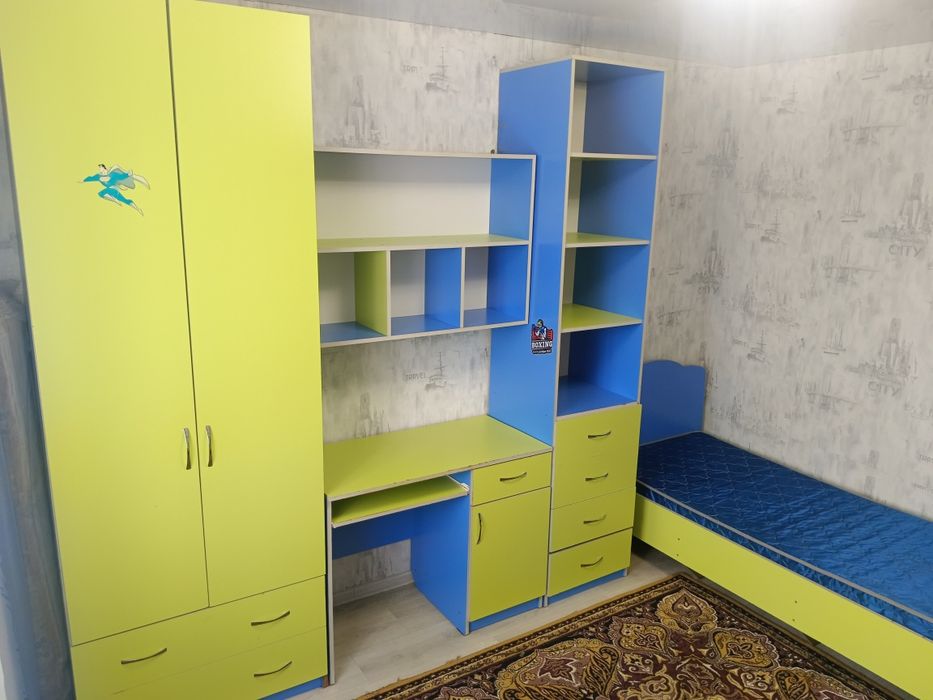 Продам детский гарнитур в отличном состоянии