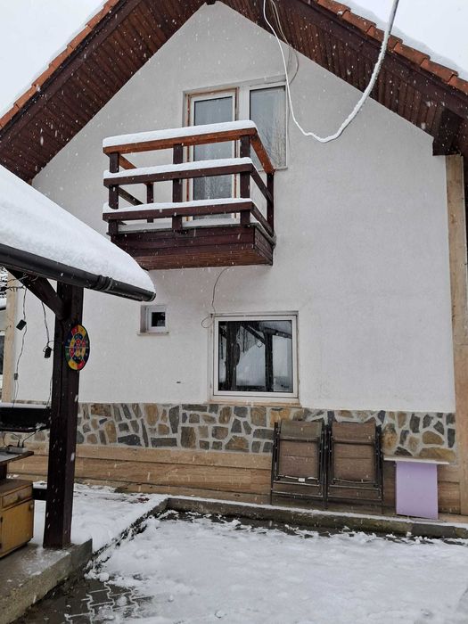 De inchiriat Casa Sebastian