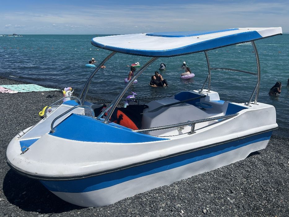 Катамаран срочна