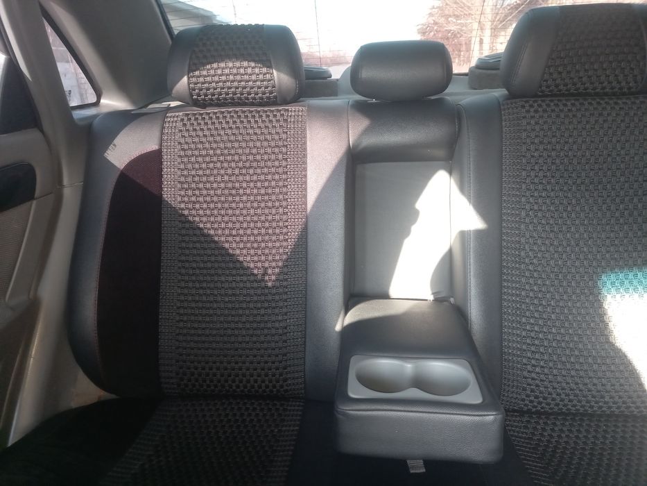 Lasseti 1.8 jentra qilingan kelishadigan joyi bor