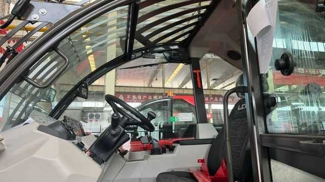 Телескопический погрузчик 17.6м