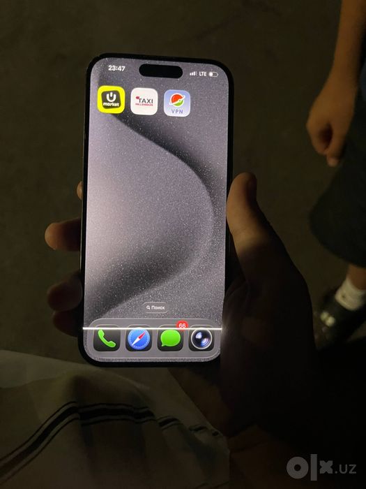 iPhone 15 pro черного цвета