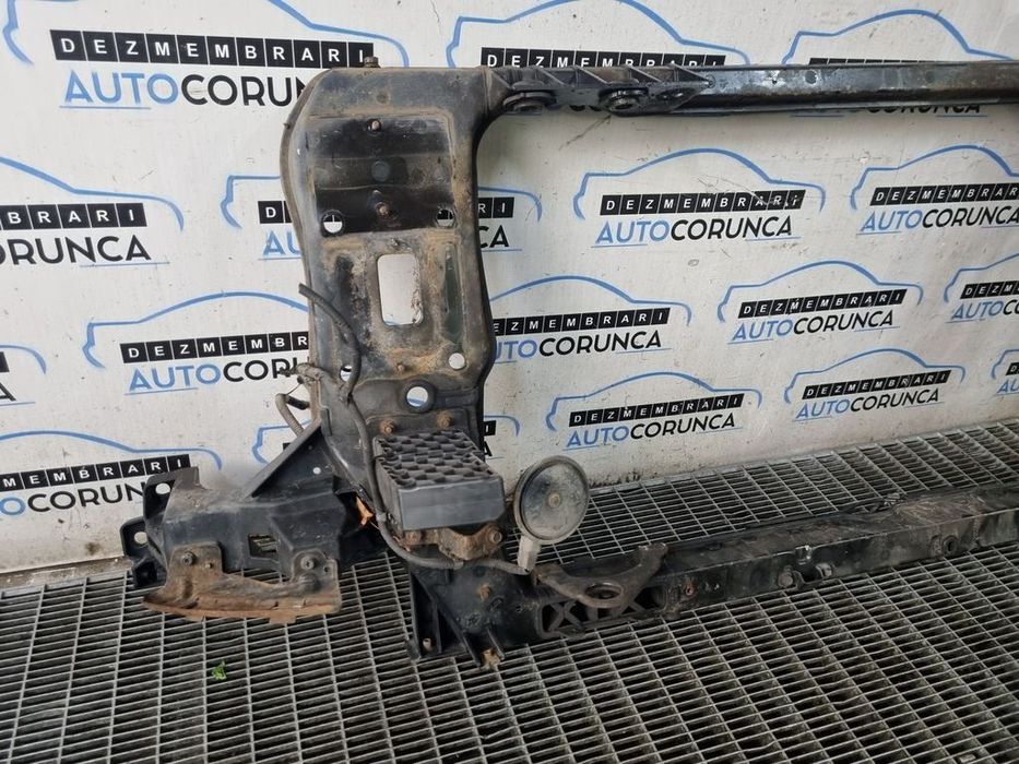 Trager Hyundai IX35 2.0 CRDI 2010 - 2019 1995CC Manuala (1350) Diesel