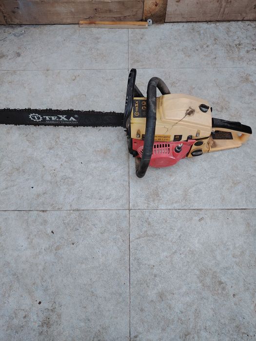 Продам бензопилу