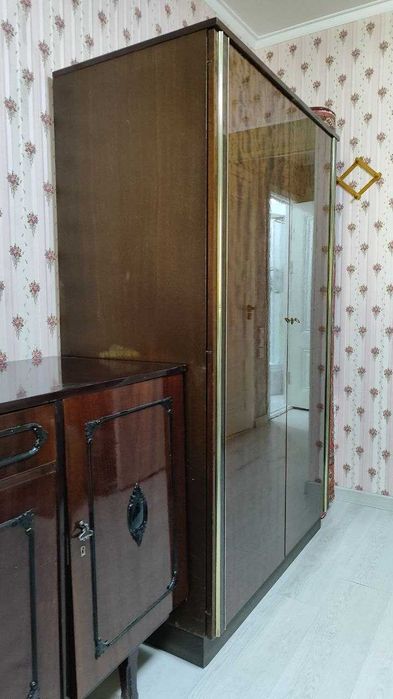 Шкаф платяной. Шкаф бельевой