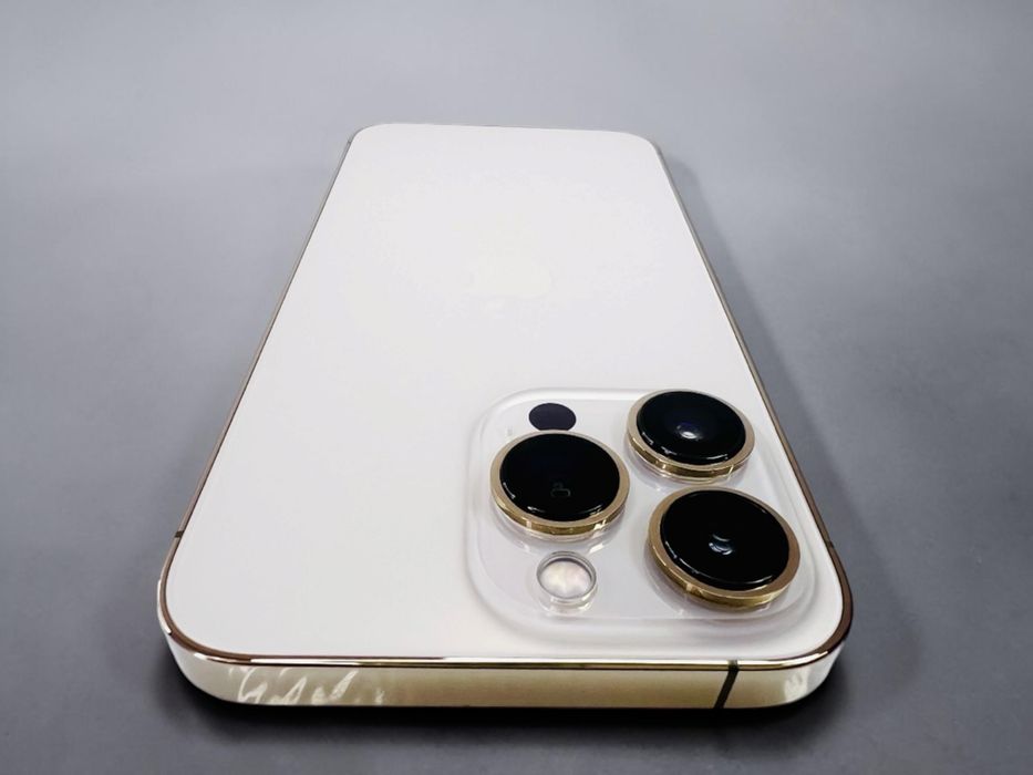 Apple iPhone 13 Pro 128GB Gold Перфектен! Гаранция!