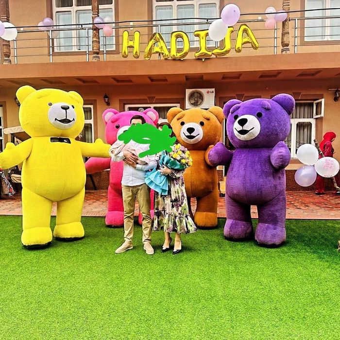 Ayiqlar Animatorlar xizmati Toshkent Teddi shou oformileniya shar