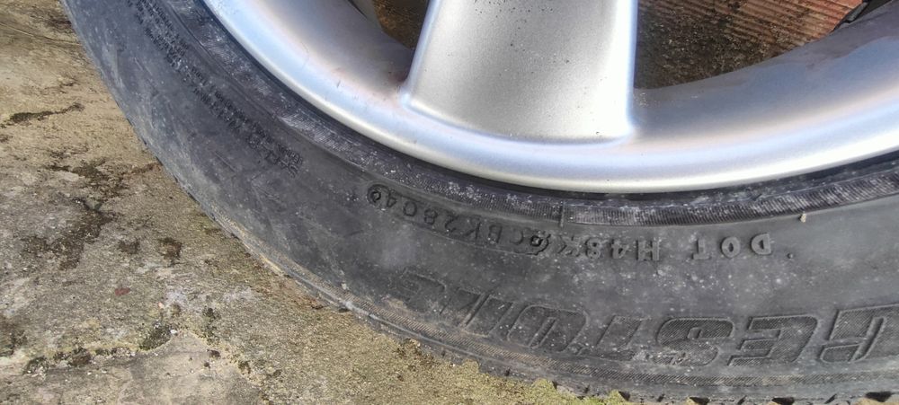 Гуми зимни Bridgestone с джанти R16