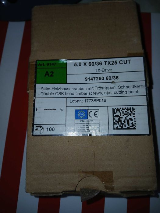 Suruburi autofiletante pentru lemn diferite dimensiuni si conectori