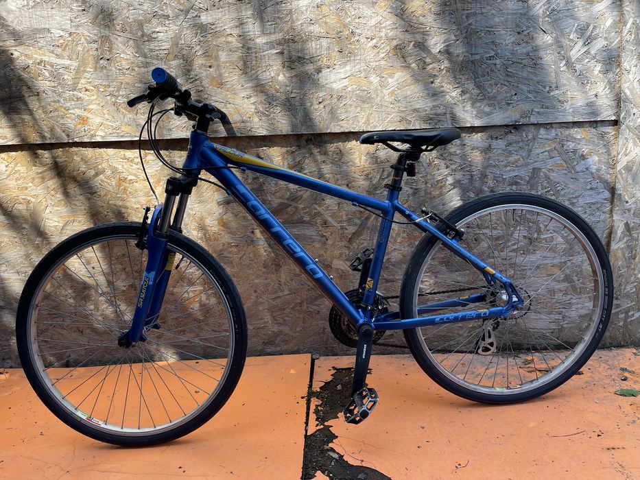 Bicicleta carrera velour cadru aluminiu roti 26”