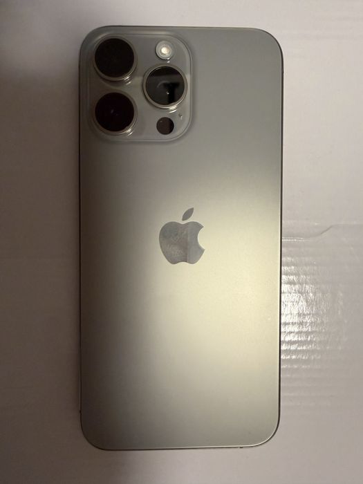 Iphone 15 pro MAX (айфон 15 про макс)