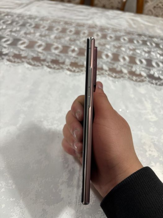 Самсунг ноте 20 ултра