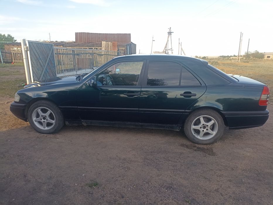Продам Мерседес W202