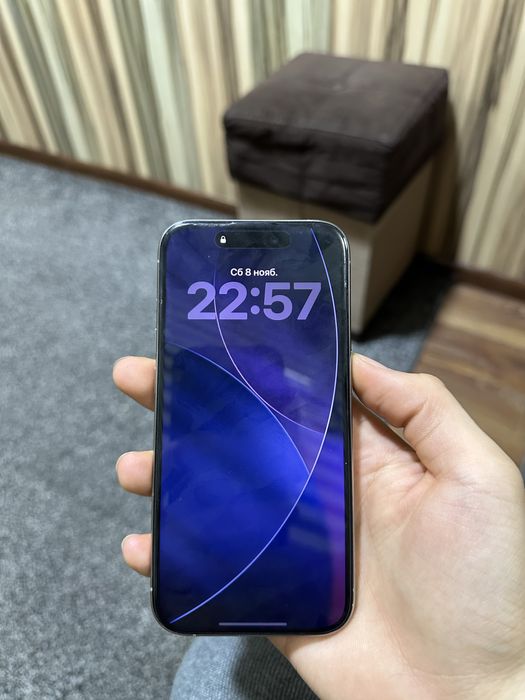 Ideal holatagi 15 pro sotiladi