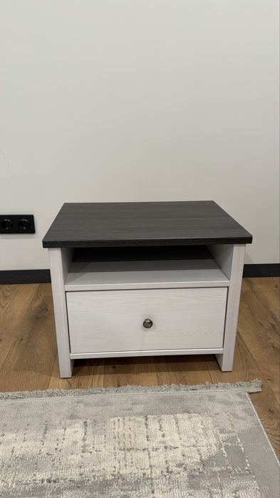 Тумба прикроватная