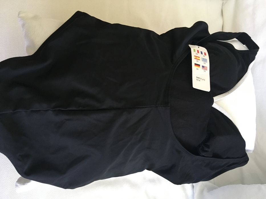 Чисто нов цял бански с размер 48