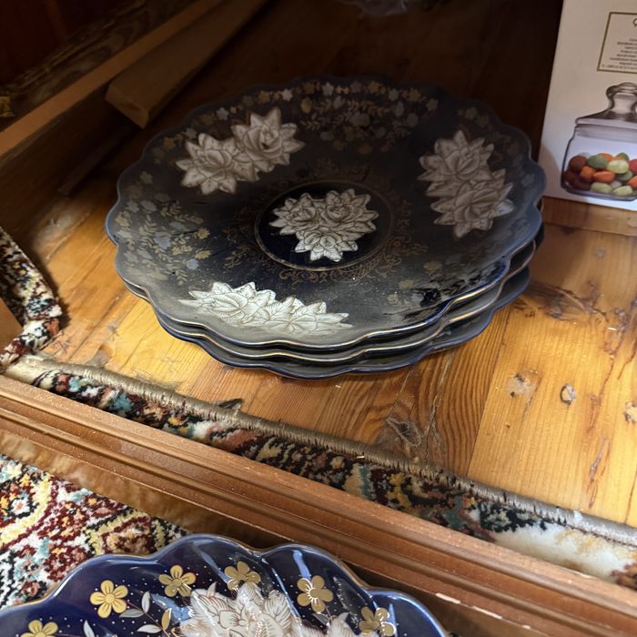 Идишлар сотилади