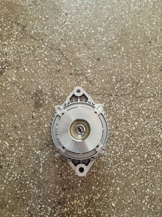 Alternator nou John Deere