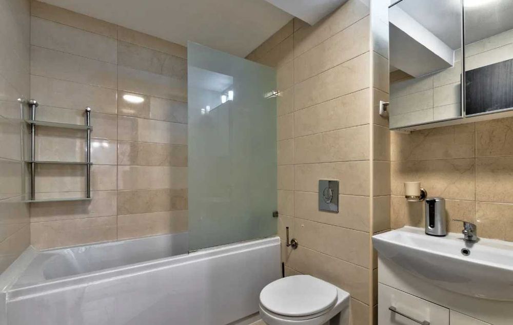 Дава се под наем Двустаен апартамент в Пловдив, Кючук Париж - 64 кв.м за 260.1 € - Снимка #1