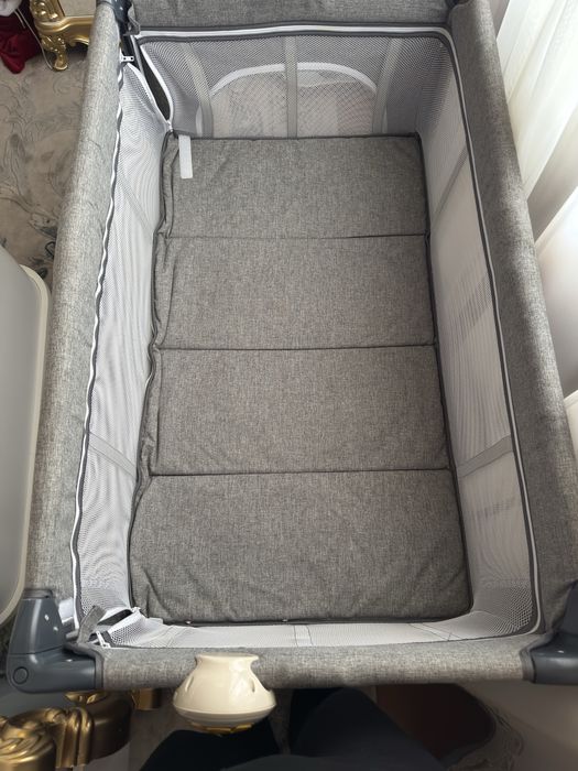 Продаётся детский манеж