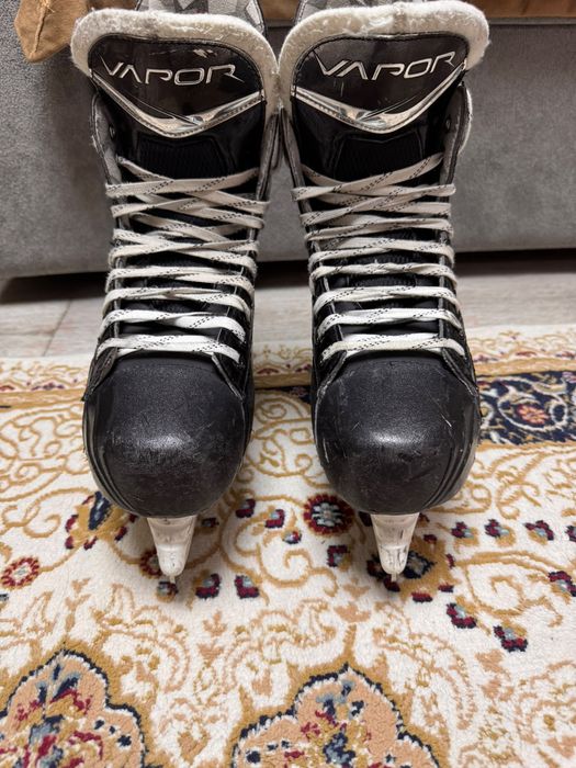 Коньки Bauer Select