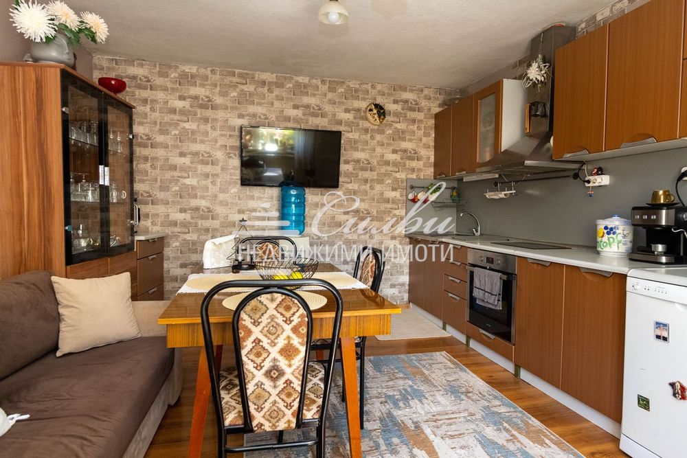 Продава се Къща в Шумен, Дивдядово - 120 кв.м за 1424 €/кв.м - Снимка #6