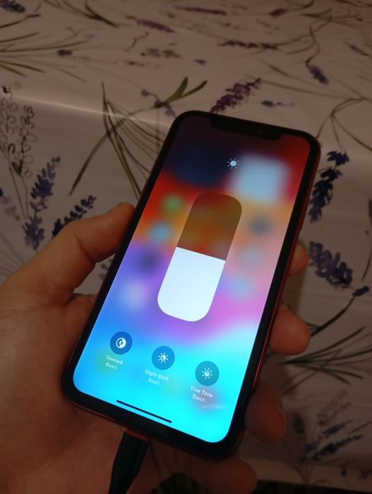 Айфон XR в хорошем состоянии
