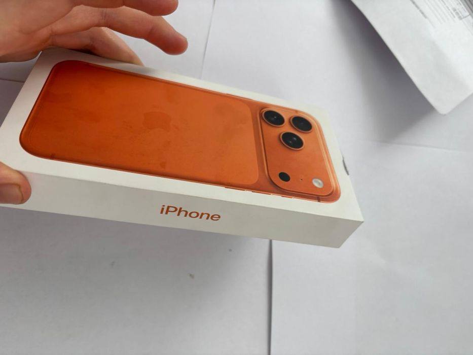Продам или обмен iphone 17 pro max