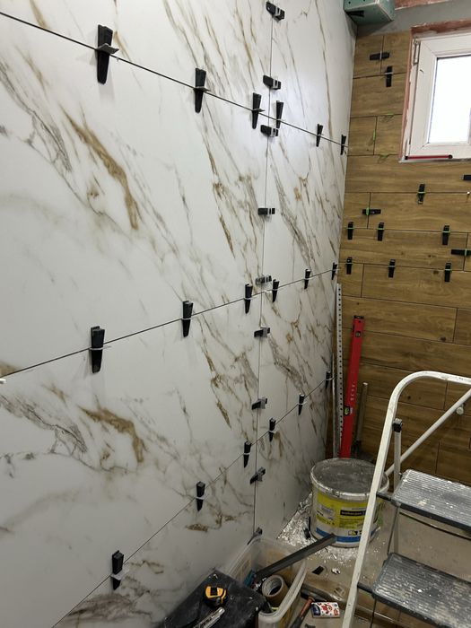 Ремонт на бани и други вътрешни ремонти.