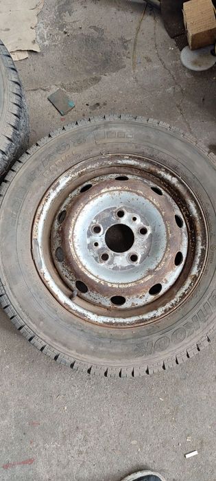 2 бр.джанти с гуми 15 цола