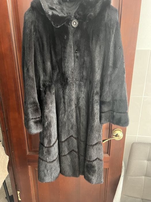 Продам норковую шубу