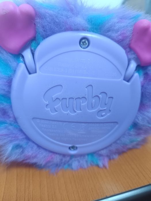 Furby. Furby Interactiv