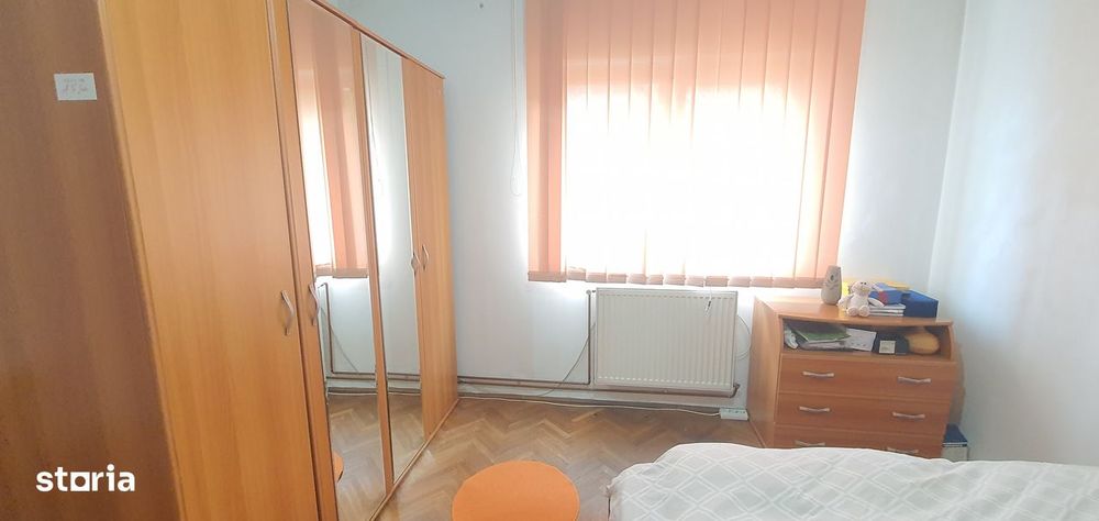Inchiriez apartament 2 camere,decomandat,Calea Dumbravii (Dioda)