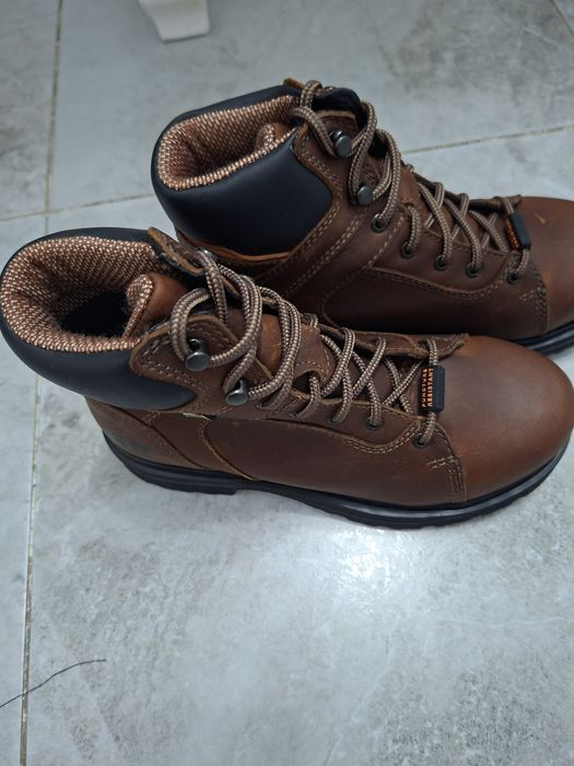 *СПЕЦ аяқ киім  сатылады