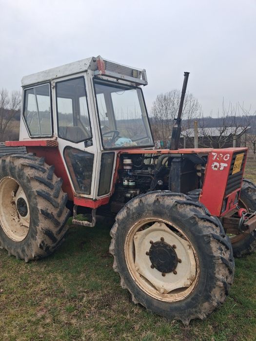 Vând tractor Fiat 780