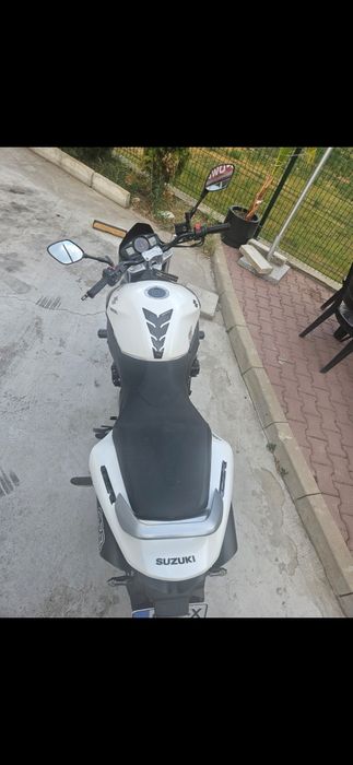 Suzuki GSR 600 2009г.
